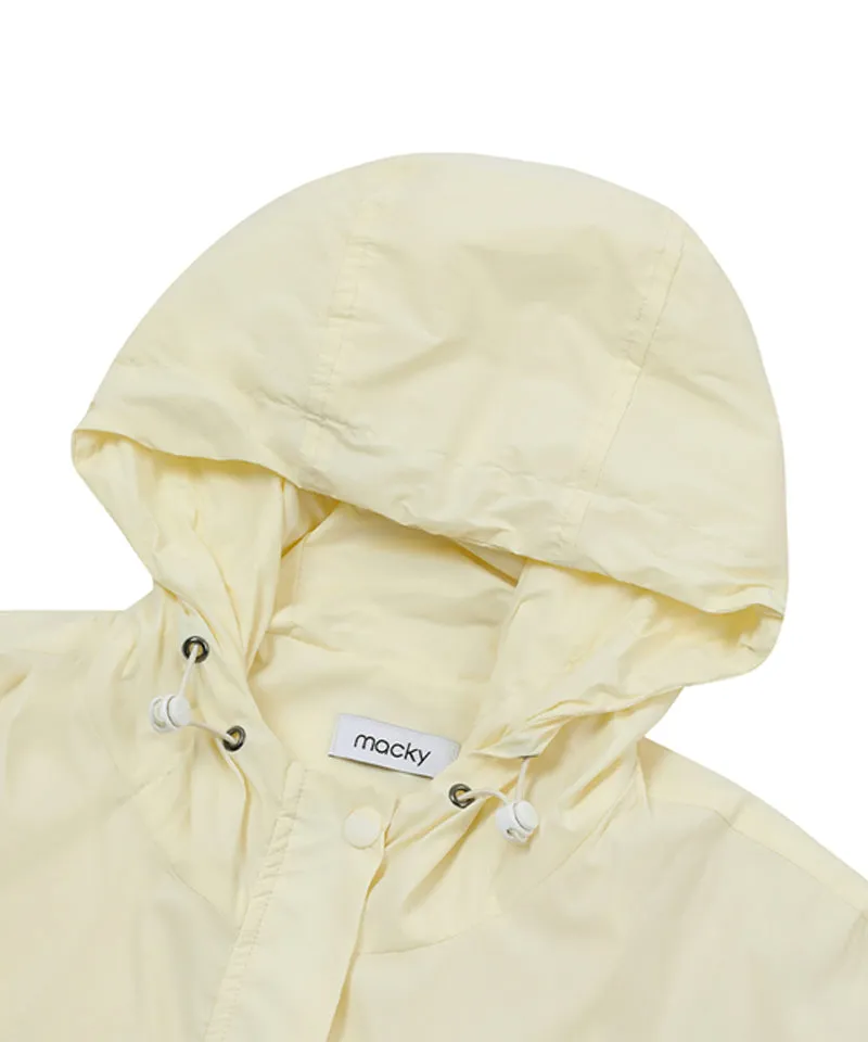 MACKY Golf: Pocket Hood Windbreaker - Cream Beige