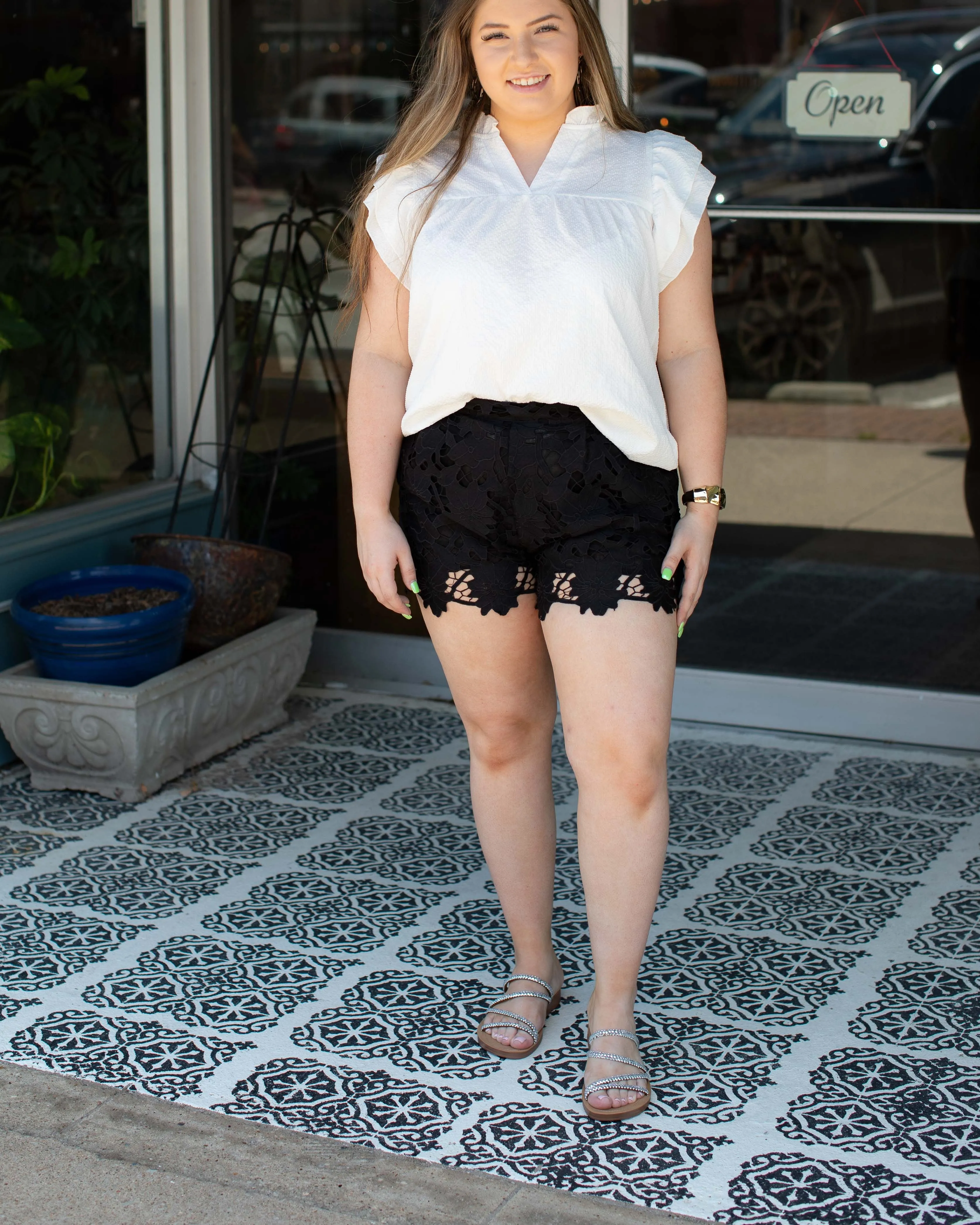 MADISON RUFFLE SLEEVE BLOUSE