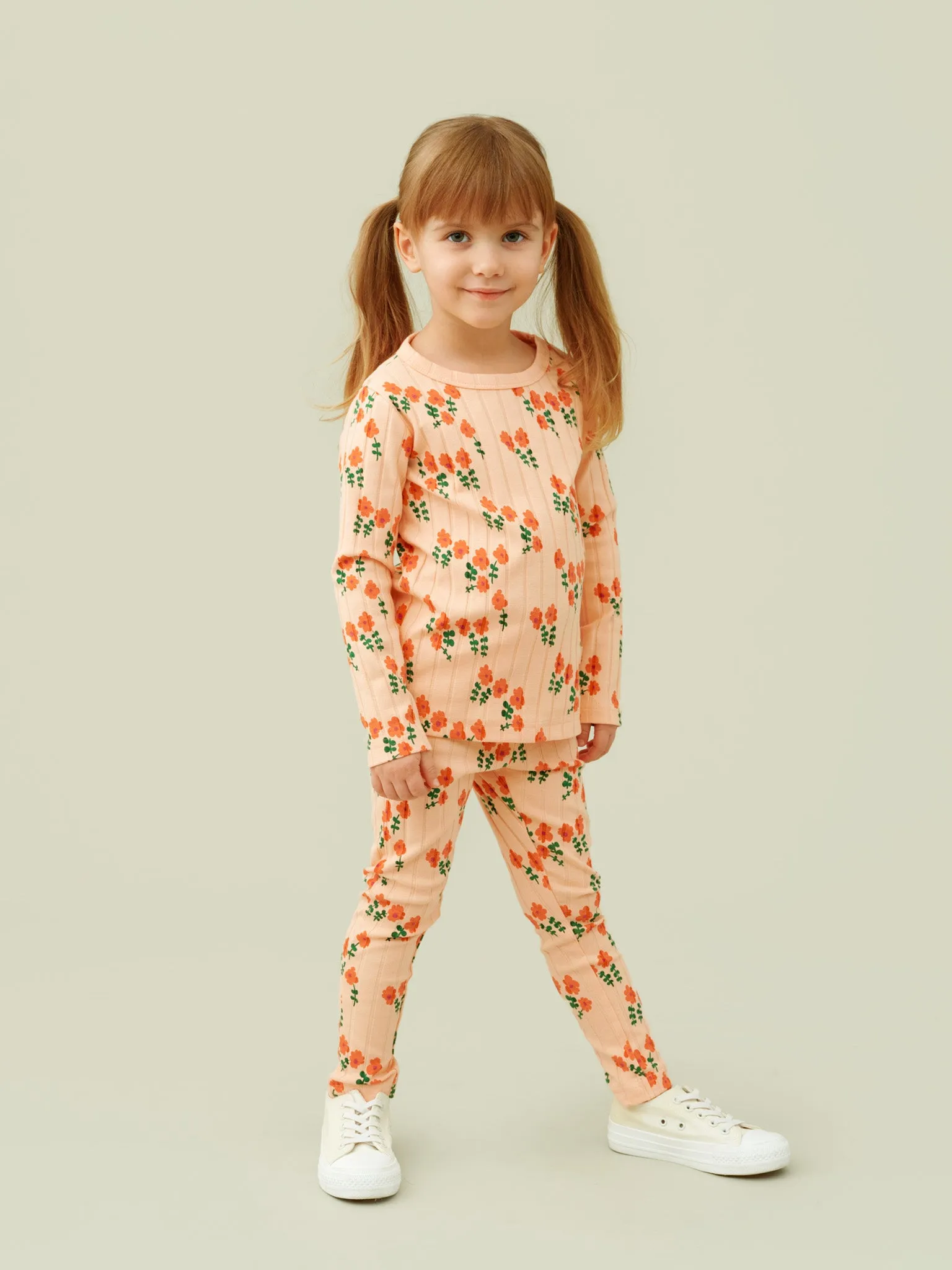 Mellow Wide Rib Leggings by Mainio