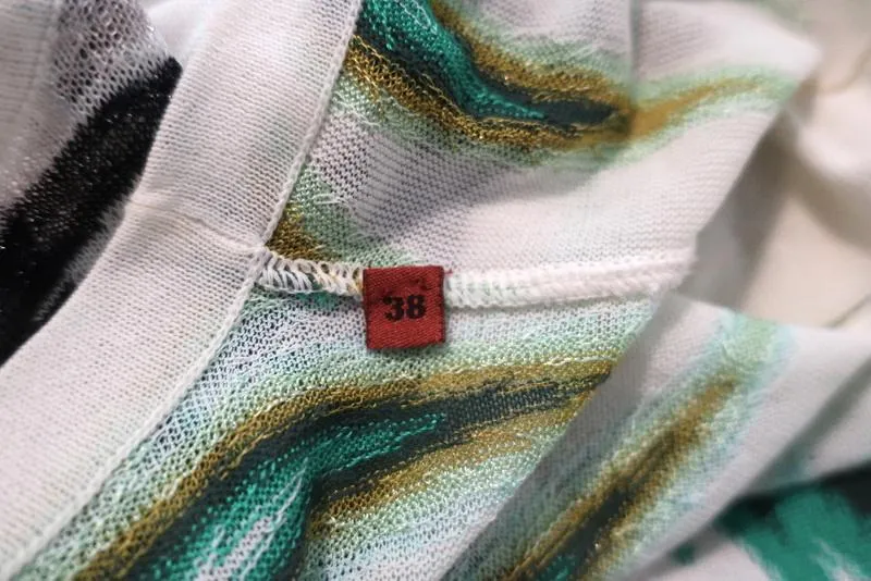 Missoni Cardigan White/Metallic Zig Zag Knit Size 38 V-Neck Sweater