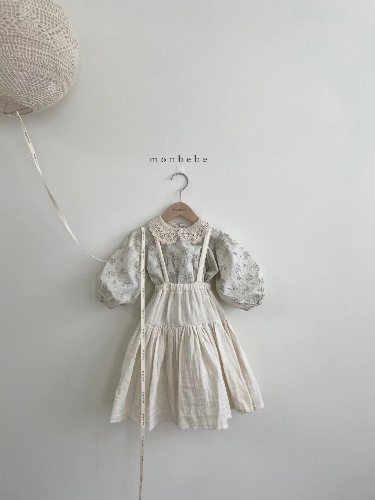 Monbebe Lace Elder Blouse