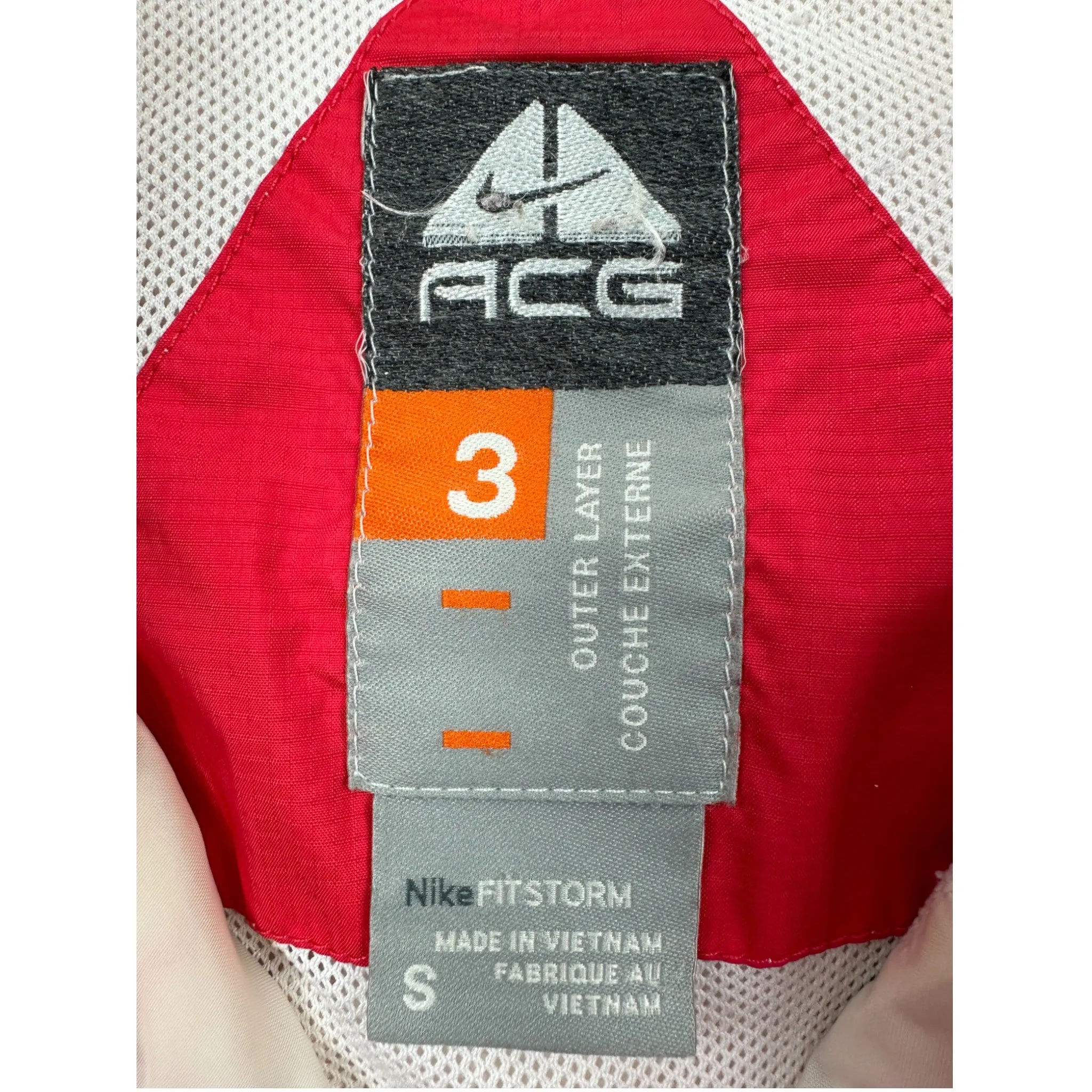 NIKE X ACG Jacket - (S)