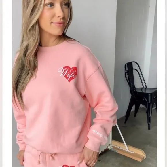 NWT Wool   Pepper Co. Limited Edition WIFEY Heart Crewneck Sweatshirt