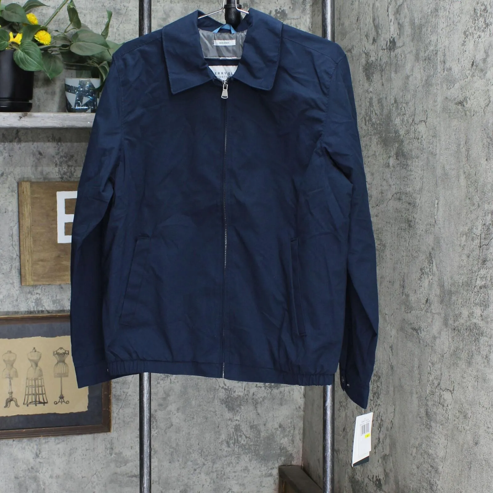 Portfolio by Perry Ellis Men's Microfiber Golf Jacket