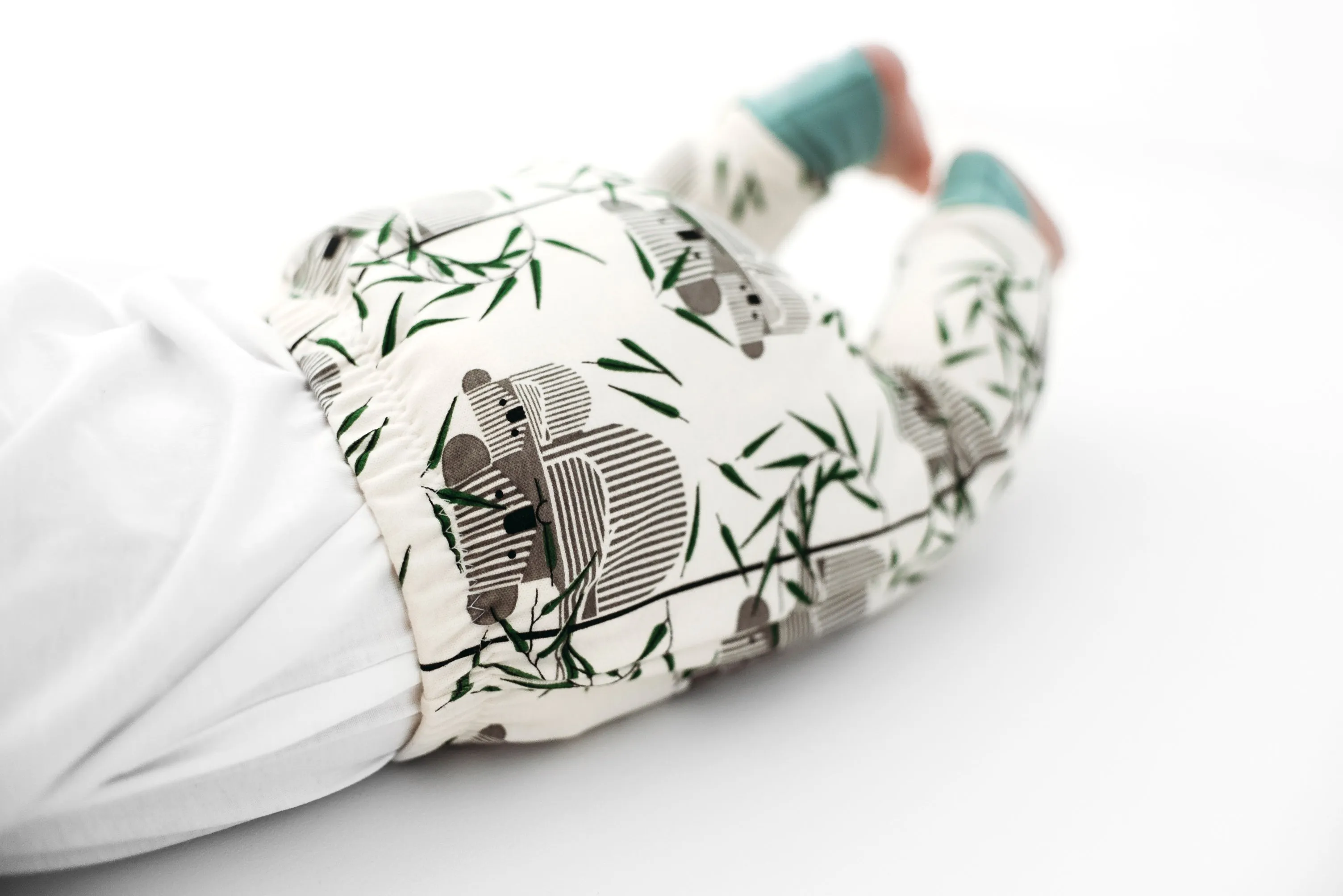SPROUT HAREM LEGGINGS