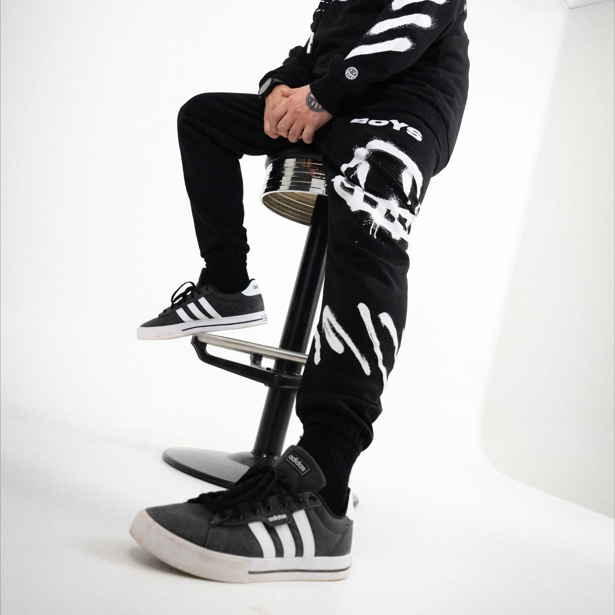 STREET VANDAL SWEATPANTS
