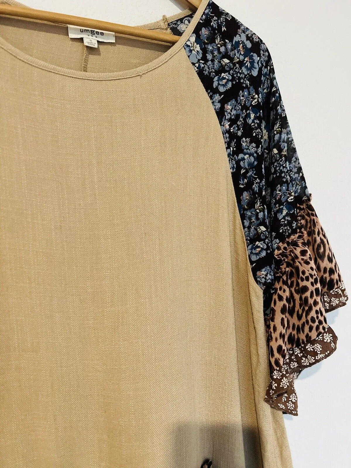 UMGEE Mixed Media Linen Top Sz S Flared Ruffle Sleeves Floral Tunic Boho Blouse
