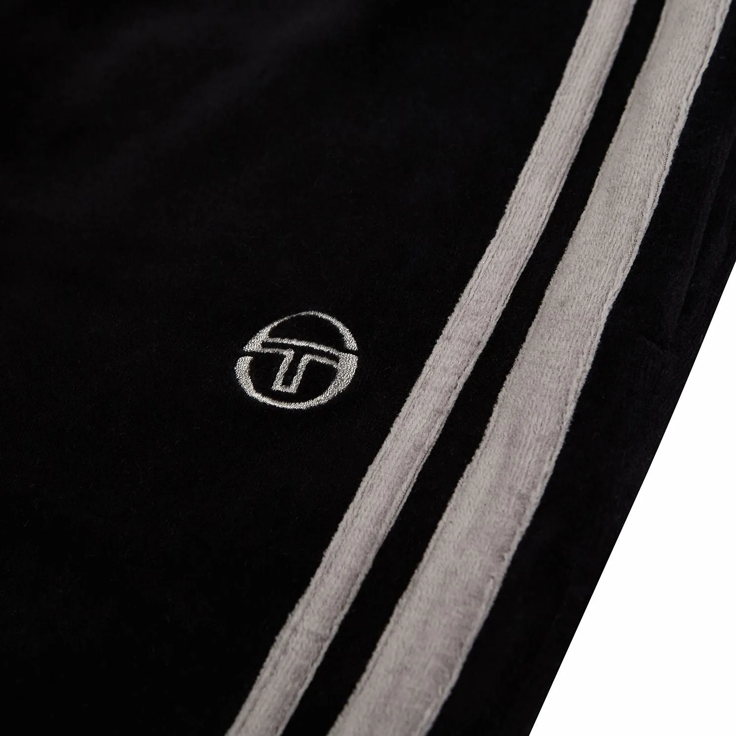 Velour Damarindo Suit - Black