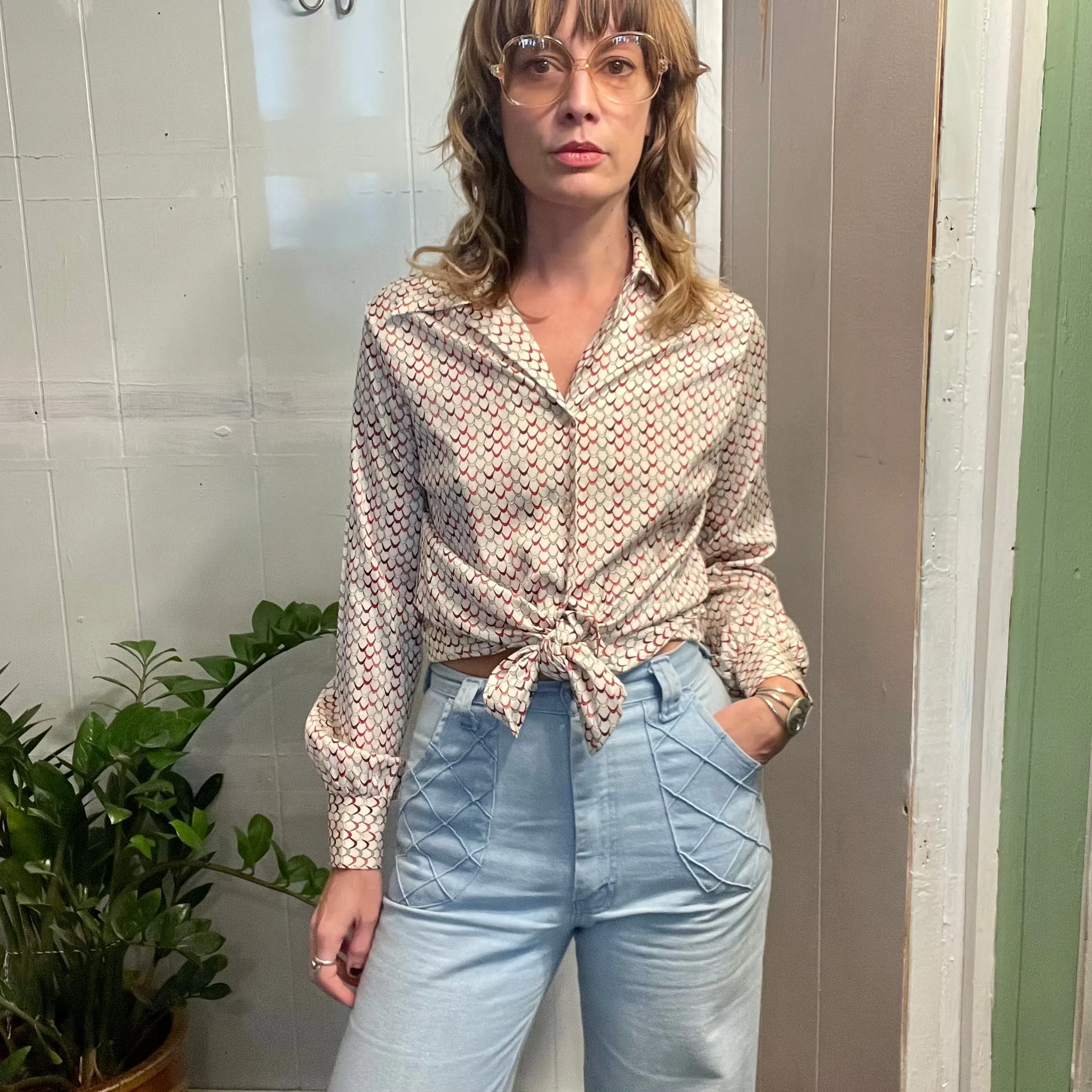 Vintage 70s Collegian of California Blouse // Sz 11/12  (HT23125)