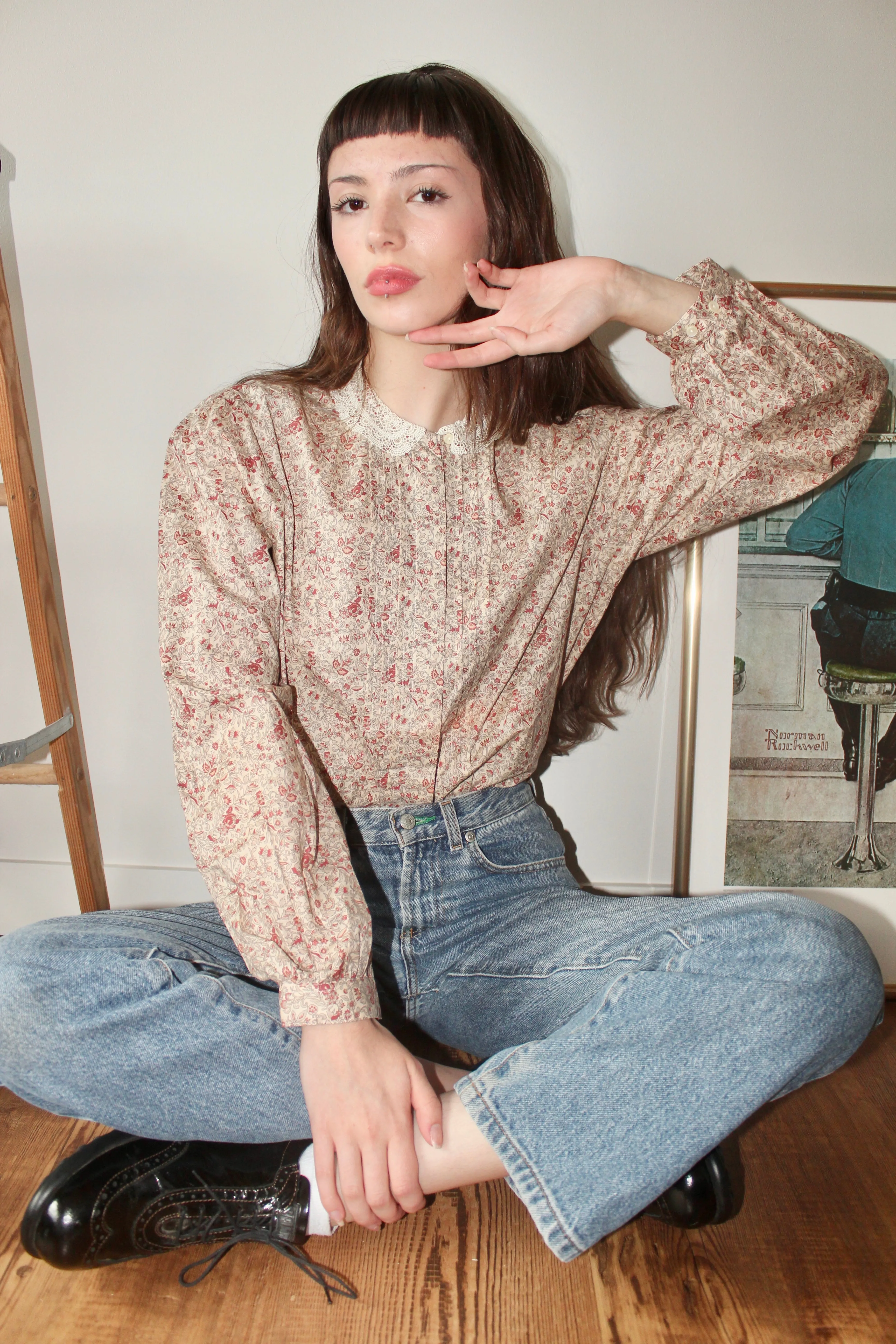 Vintage 80s Lace Collar Prairie Blouse (S-M)