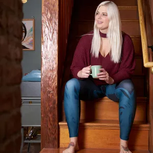 Wearable Art Leggings : More Than Just A Dream