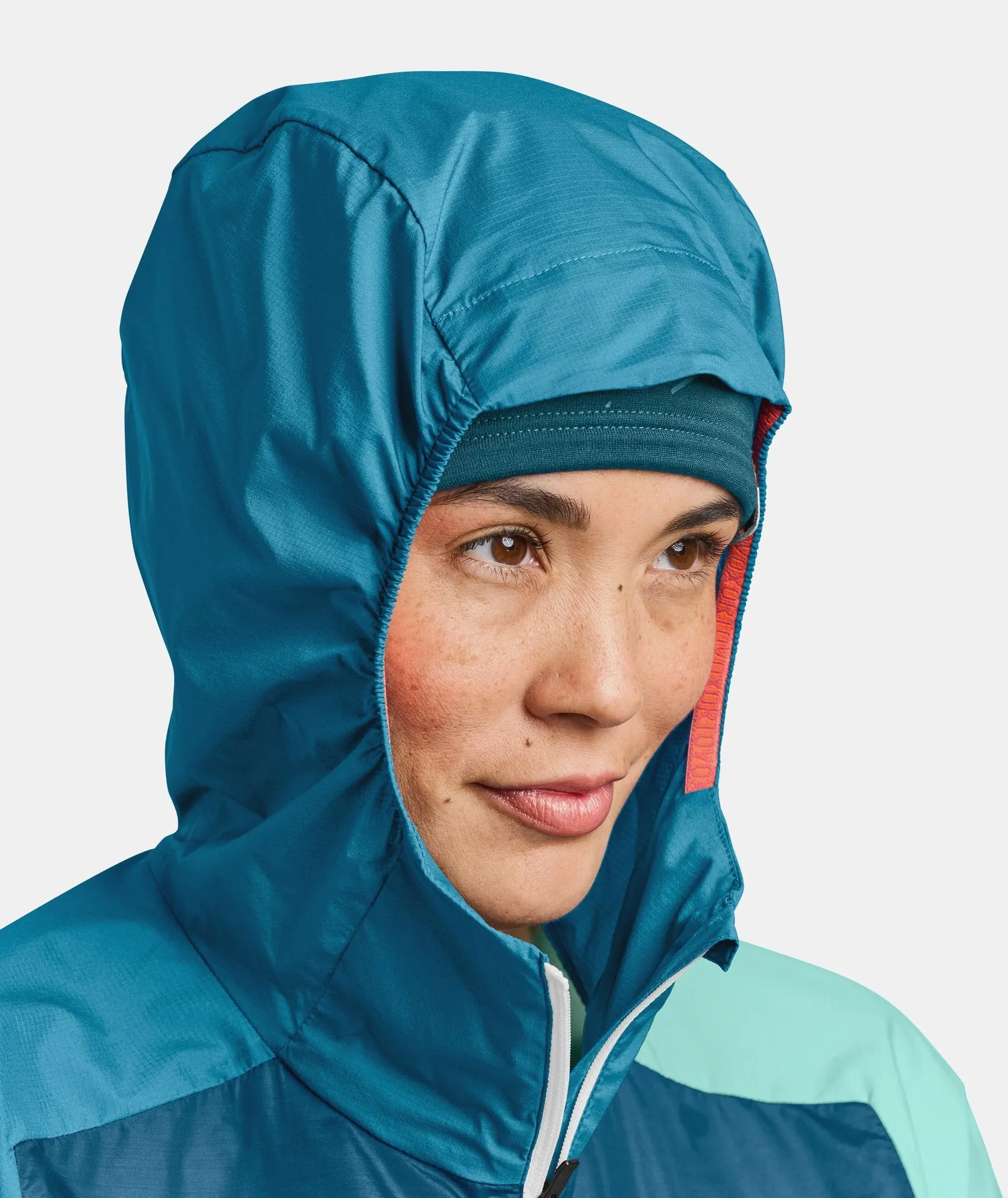 WINDBREAKER JACKET W