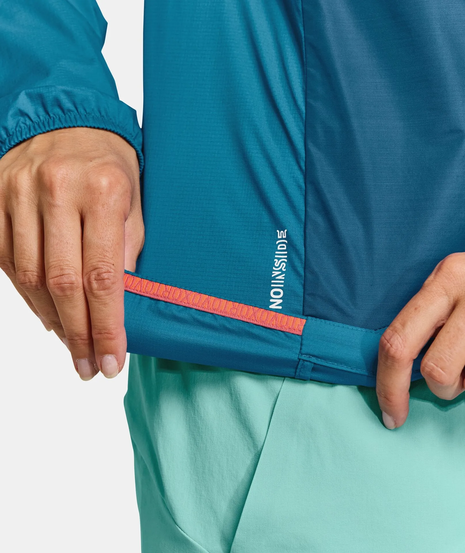 WINDBREAKER JACKET W