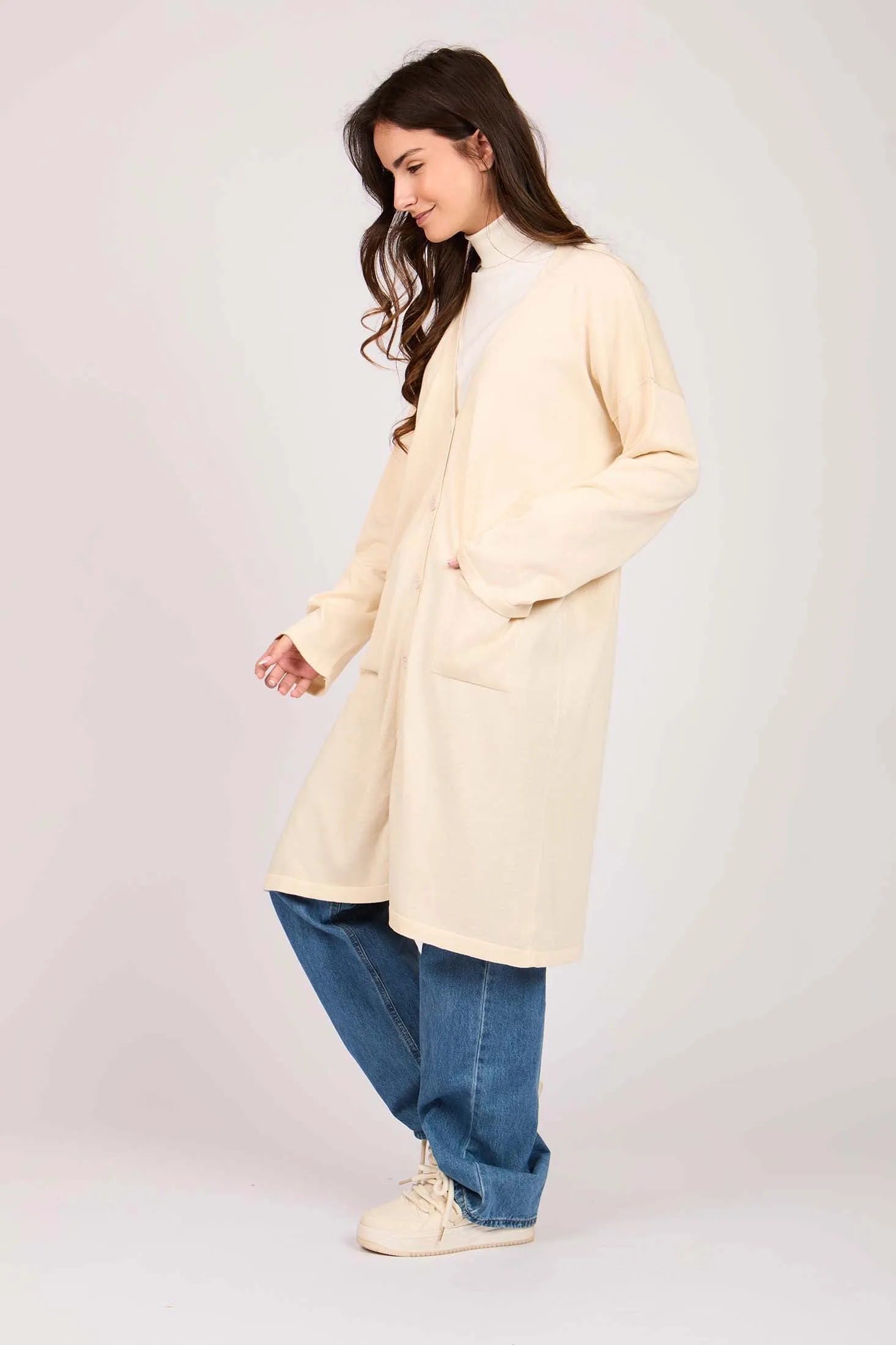 Women Long Buttoned Cardigan Off White