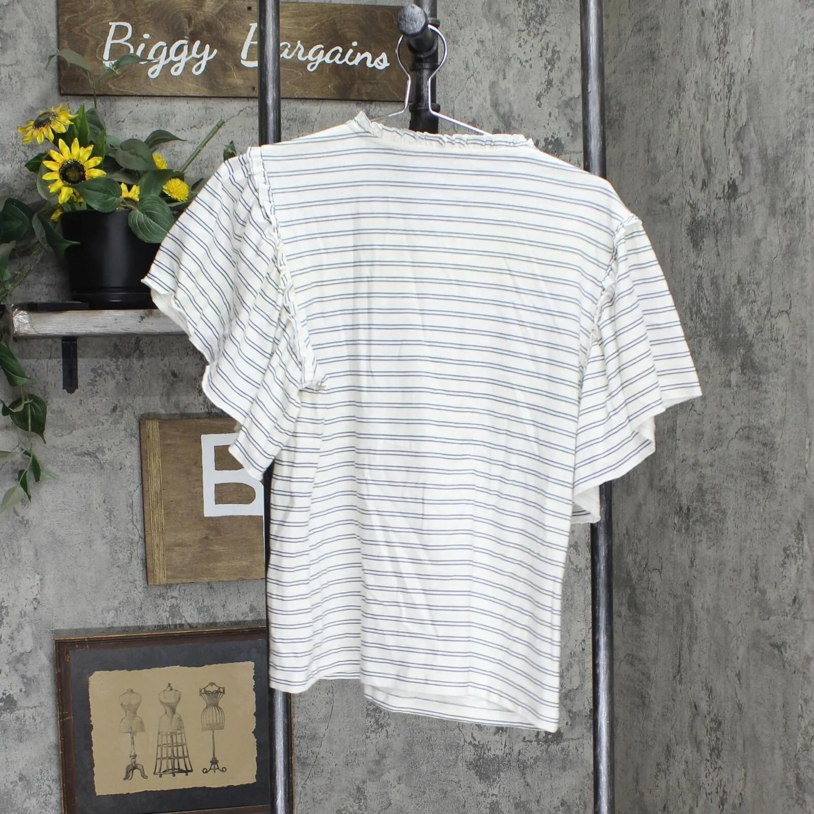 Womens Ruffle Trim Knit Shirt Top White Blue Striped See Measurements
