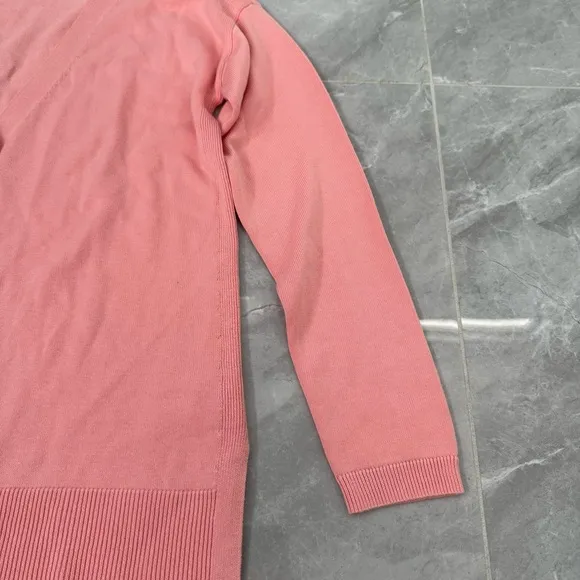 Women’s Talbots Button Front Girlfriend Cardigan Long Sleeve V-Neck Sweater XS