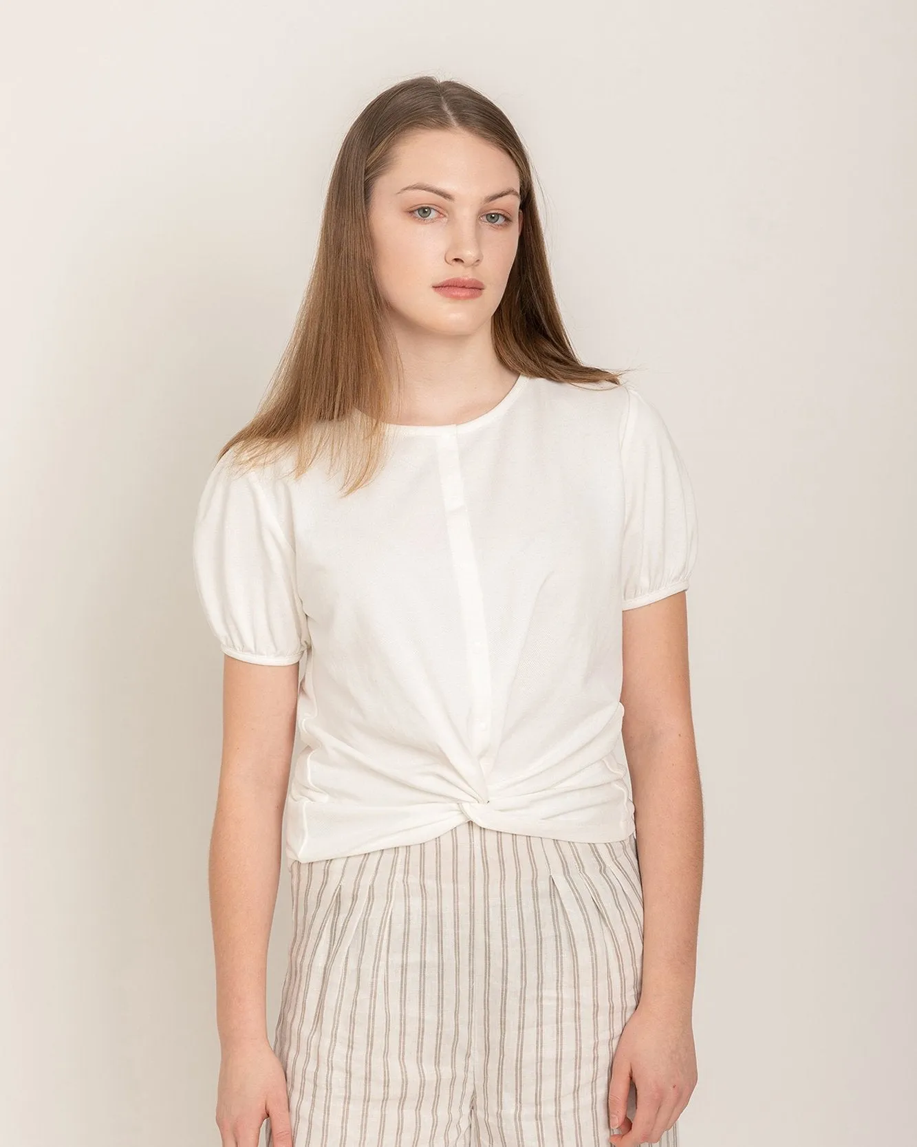 WOMEN’S TWIST BLOUSE